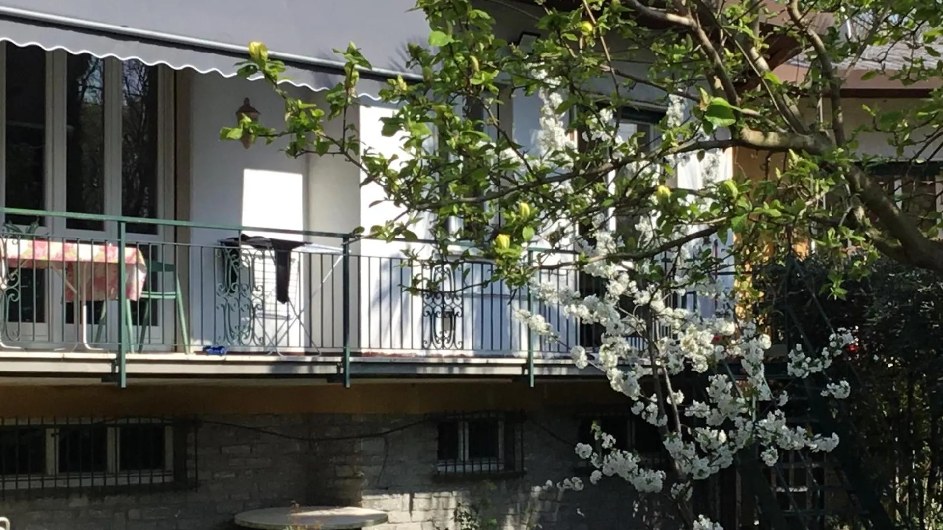 Ferienhaus Villa Residenza Il Ciliegio Monvalle Italien